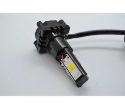 LED лампа фары головного света для мотоцикла с интеркулером 4 диода.
