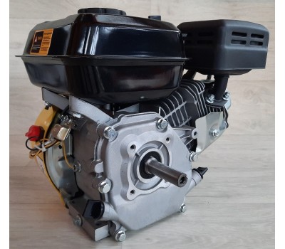 Двигатель бензиновый Кентавр ДВЗ-200Б (6.5 л.с) вал 19 мм + понижающий редуктор с центробежным сцеплением.